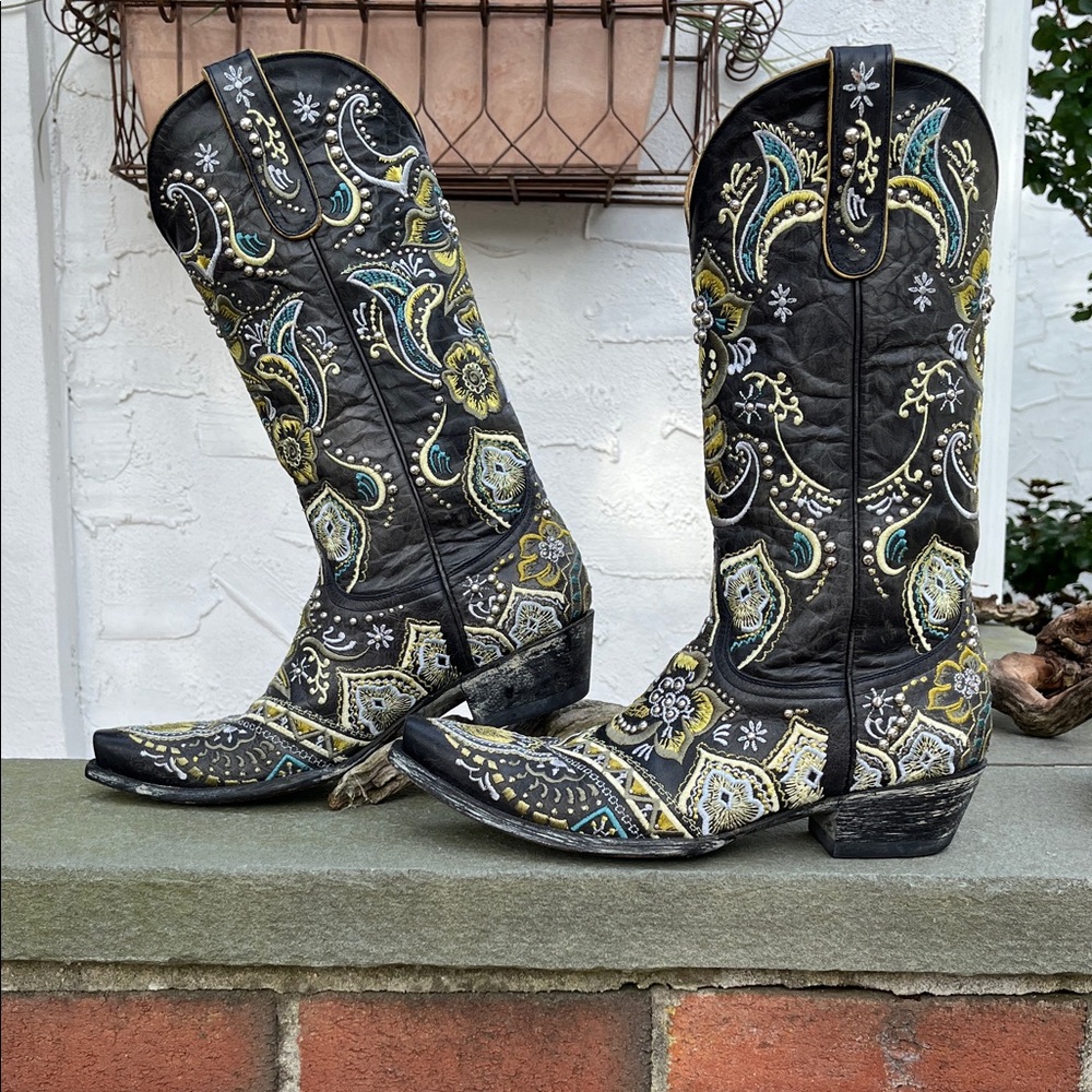 Old Gringo “Olivia” stud embroidered 9.5❤️